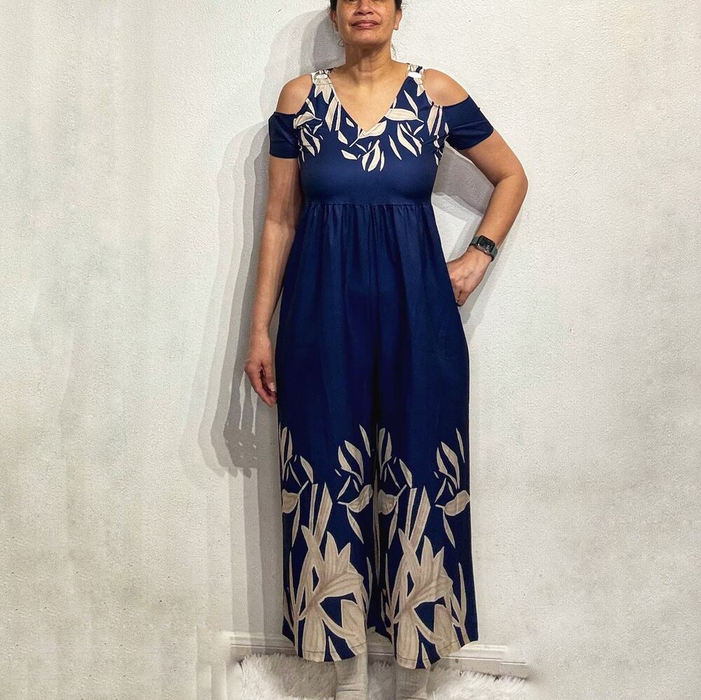 Made With Love Navy Floral Cold Shoulder Wide Leg Jumpsuit Sz M NWT